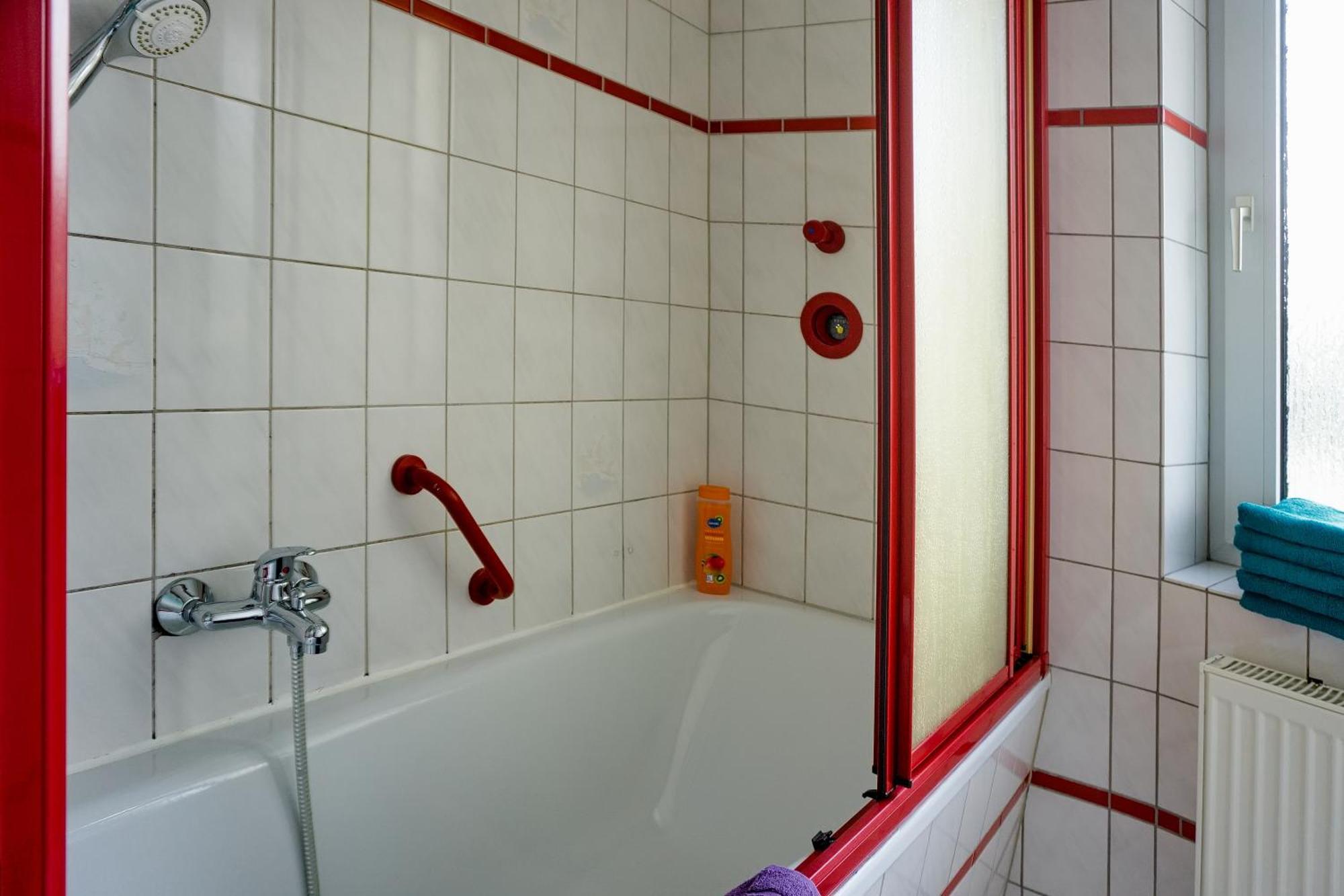 Moderne 3 Zimmer Wohnung Solingen Exterior photo